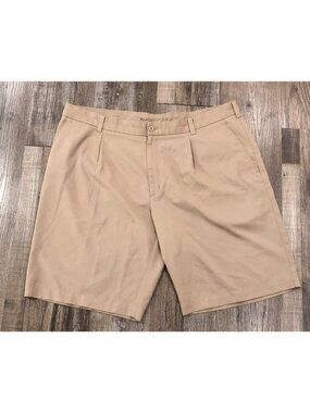 Nike Golf Mens Size 40 Khaki Flat Front Casual Chino Shorts